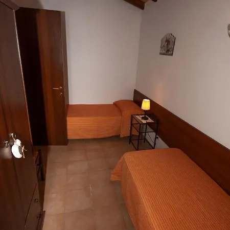 Agriturismo Podere Pernice شقة فندقية